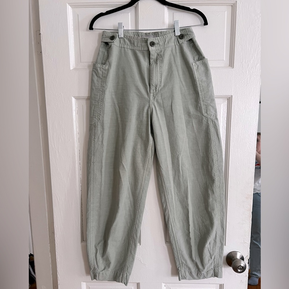 Everlane Utility Barel Pant light Green